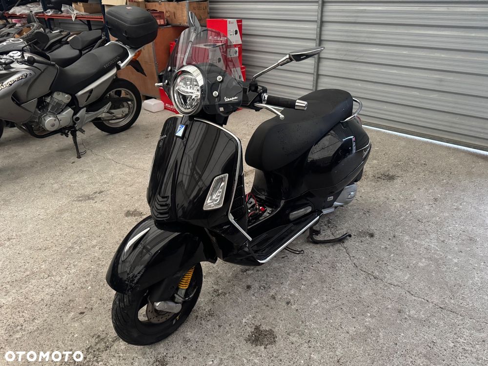 Vespa GTS - 3