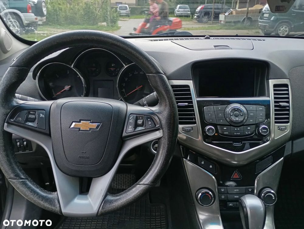 Chevrolet Cruze 2.0 D LTZ+ - 16
