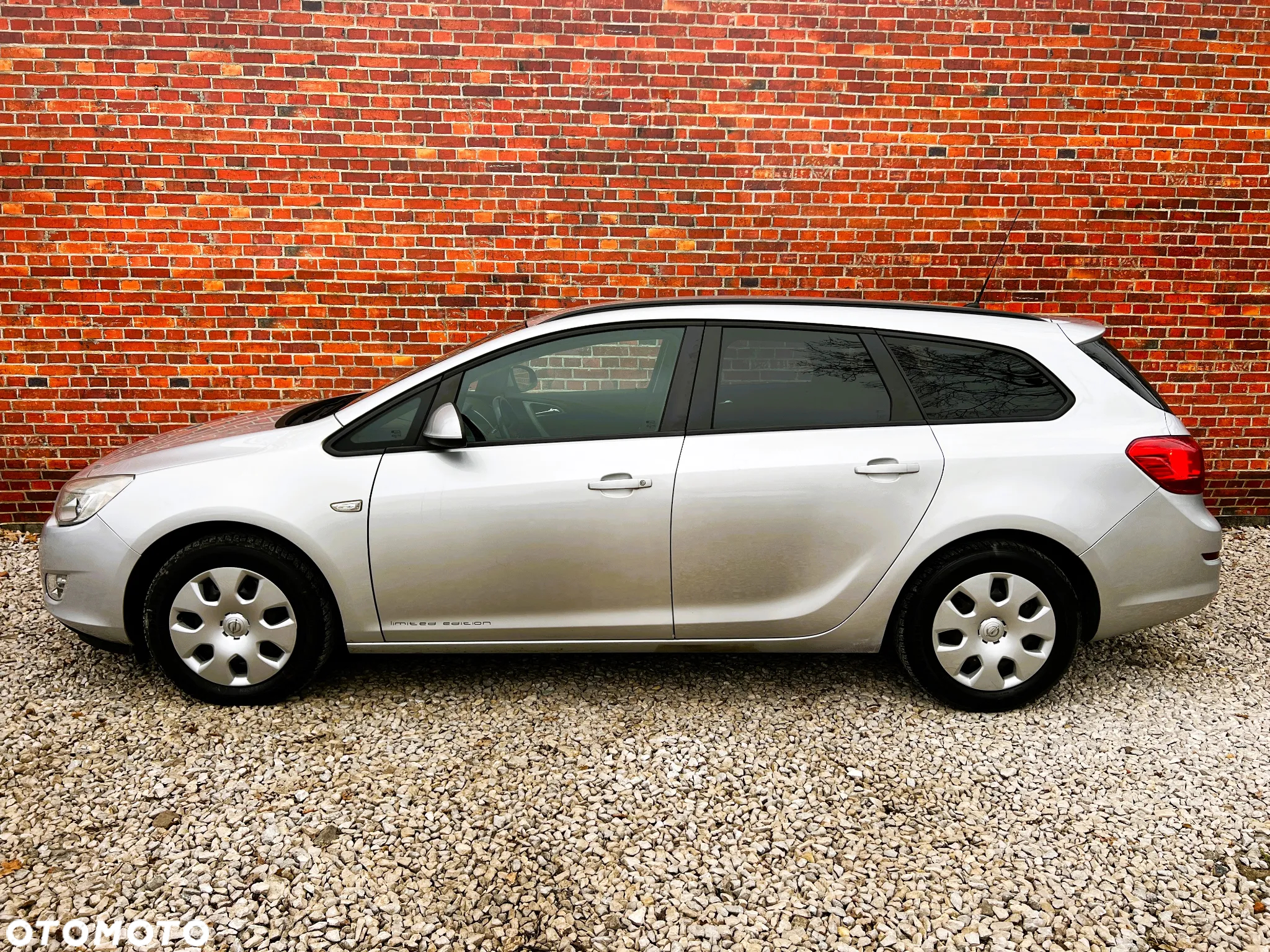Opel Astra - 36
