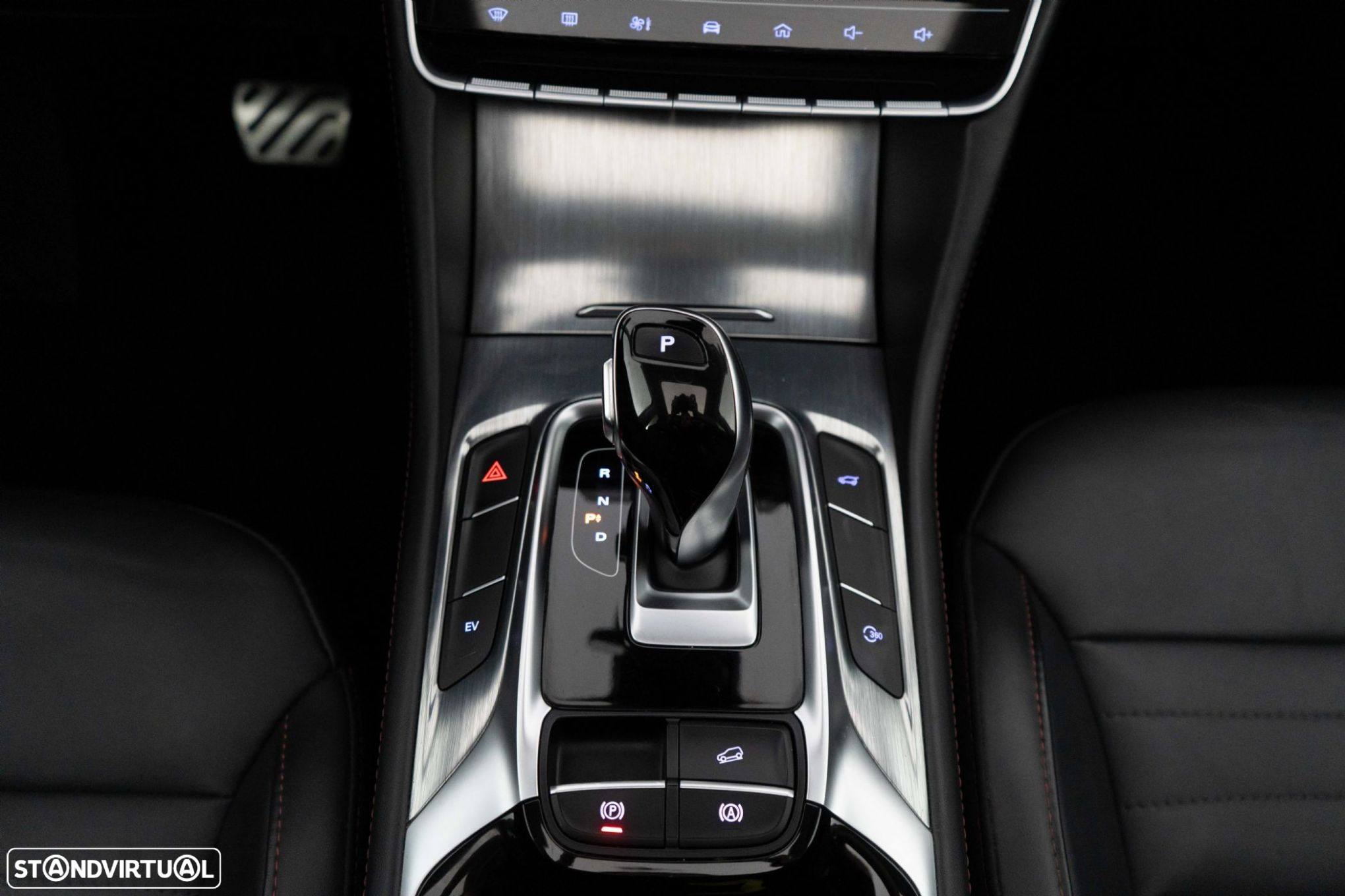 MG EHS 1.5 T-GDI Plug-in Hybrid Luxury - 28