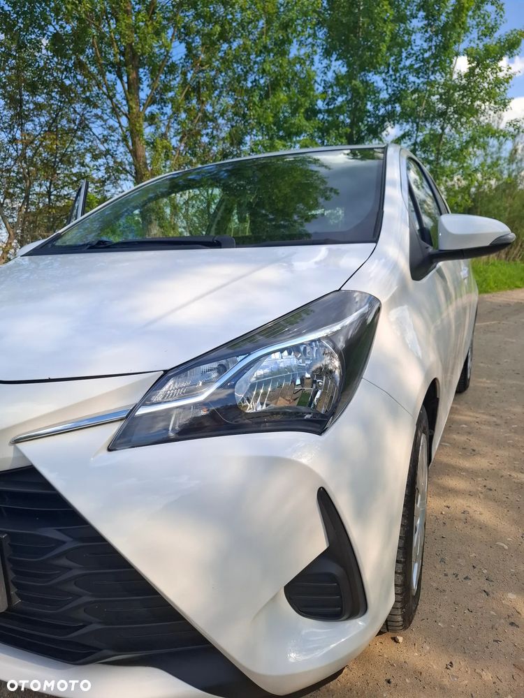 Toyota Yaris 1.5 Active - 10