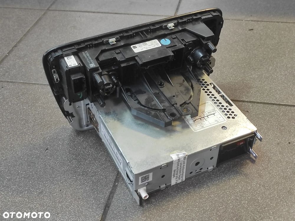 RADIO PANEL KLIMATYZCJI RAMKA ROZKODOWANE VW UP! 1S0820045R 1S0035156K SPRAWNE GWARANCJA WYSYŁKA !!!! - 3