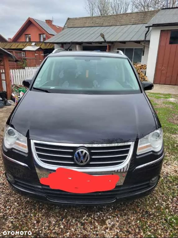 Volkswagen Touran 1.4 TSI Comfortline DSG - 2