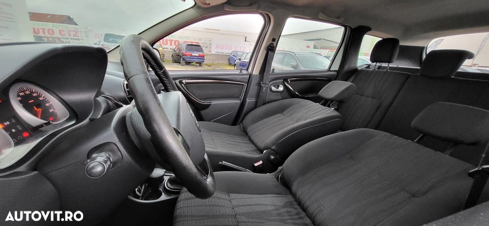 Dacia Duster SCe 115 4x2 Ambiance - 29