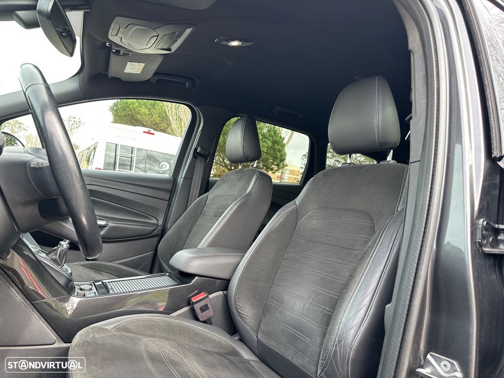 Ford Kuga 1.5 TDCi ST-Line Limited Edition - 55