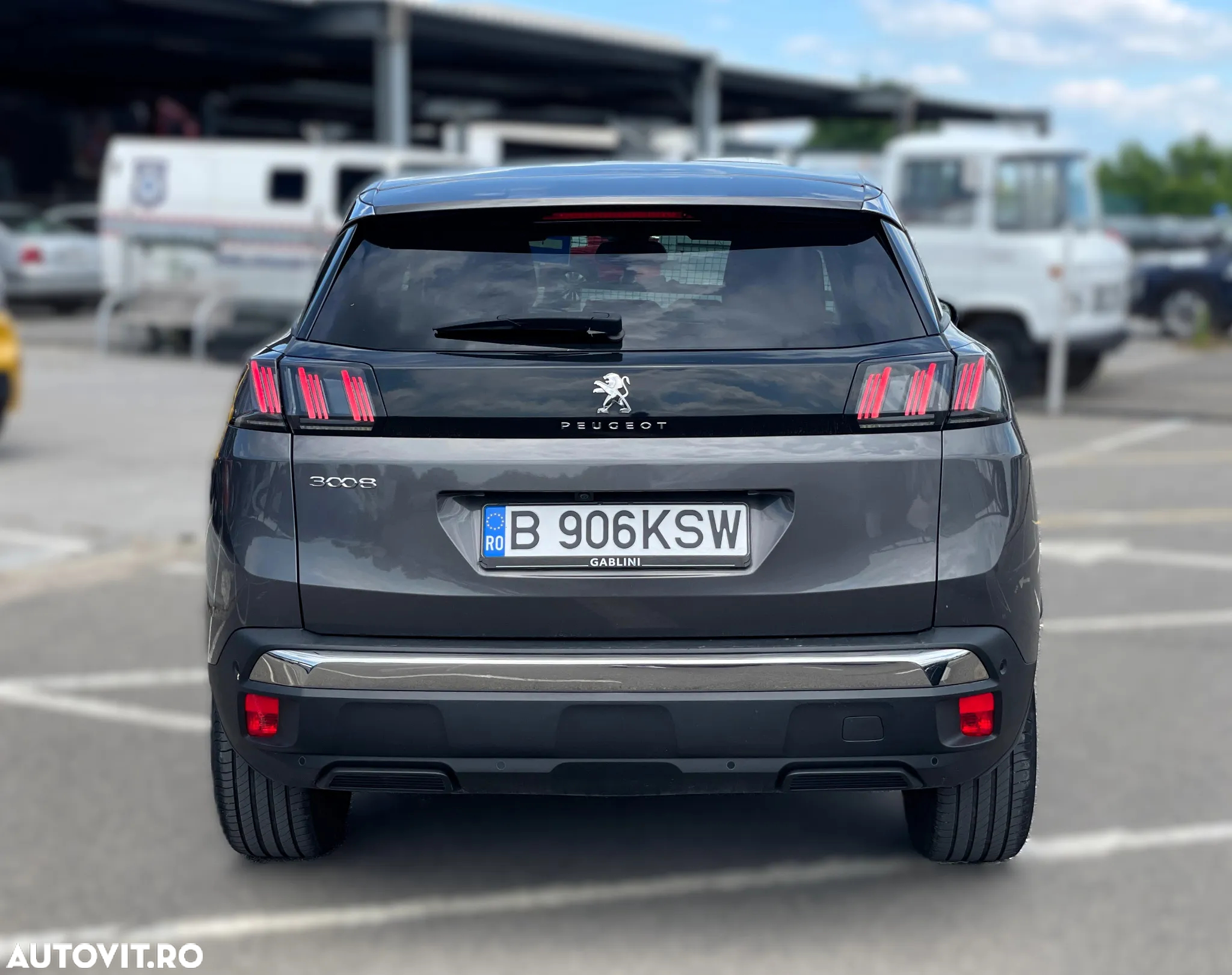 Peugeot 3008 1.2 PureTech S&S EAT8 Allure - 8
