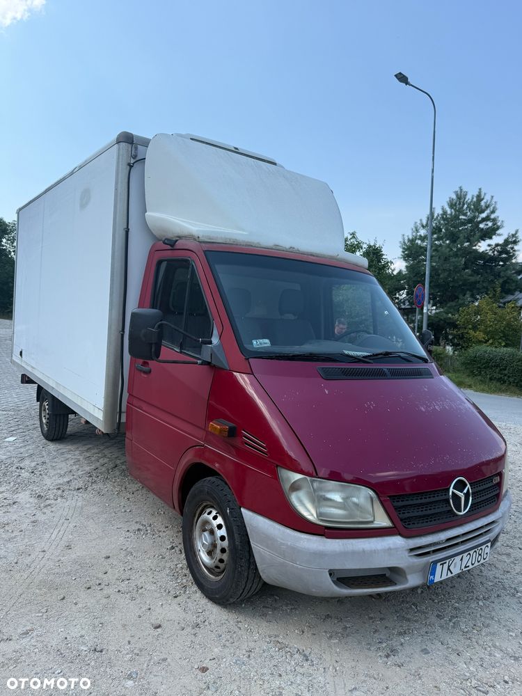 Mercedes-Benz Sprinter - 3