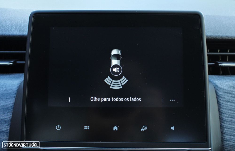 Renault Clio 1.0 TCe Evolution - 14