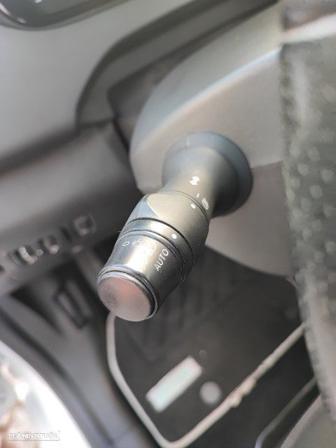 Renault Zoe (c/ Bateria) 41 kwh Intens - 12