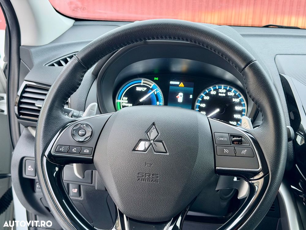 Mitsubishi Eclipse-Cross PHEV Intense+ - 14