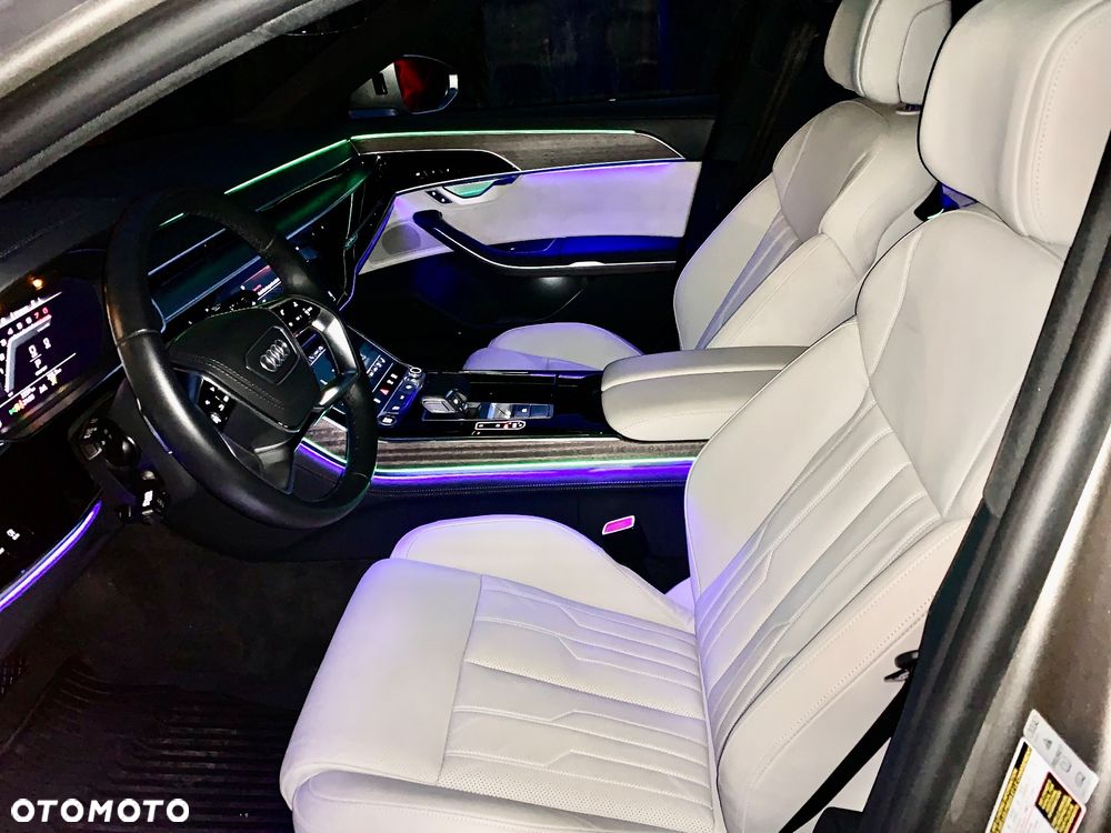 Audi A8 L 55 TFSI quattro tiptronic - 24