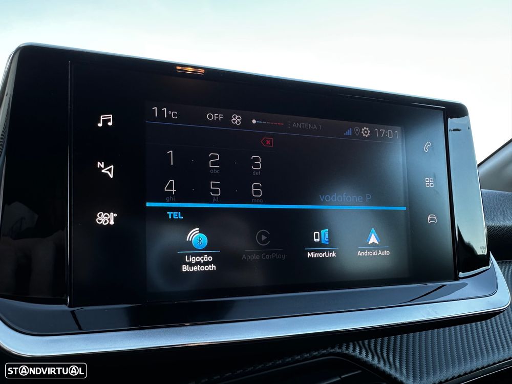 Peugeot 208 1.2 PureTech Allure Pack - 19