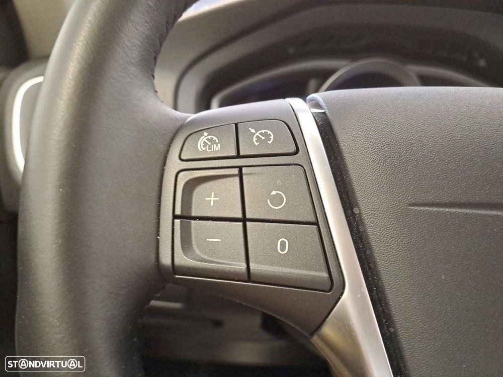 Volvo V40 1.5 T3 Sport Edition Geartronic - 17