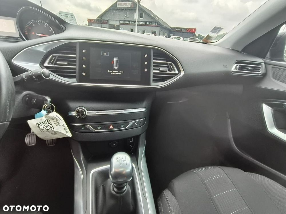 Peugeot 308 - 12
