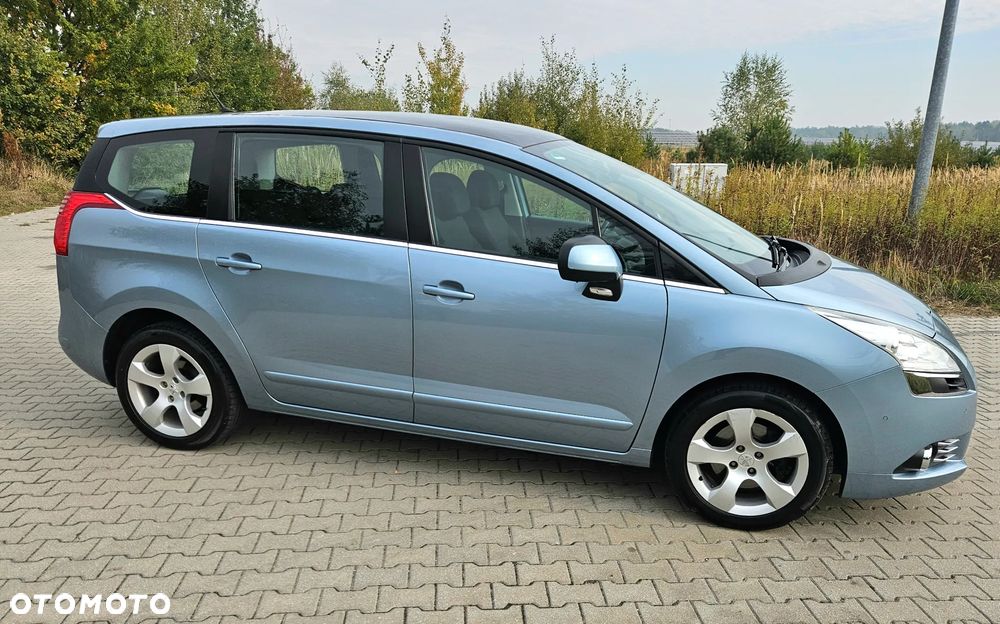 Peugeot 5008 2.0 HDi Premium - 2