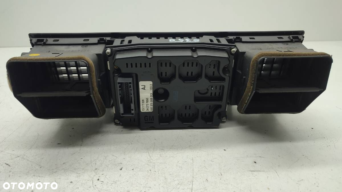 WYŚWIETLACZ RADIA 13117636 KRATKA OPEL VECTRA C EU - 3