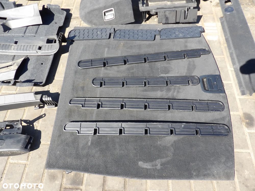 BMW - E61 - KOMBI - KOMPLETNE WNĘTRZE BAGAŻNIKA - DYWANY - MOCOWANIA - KOMPLET - 7116739  7116736  7050355  7050356  7076688  7068949  7049904  7050366 - 2