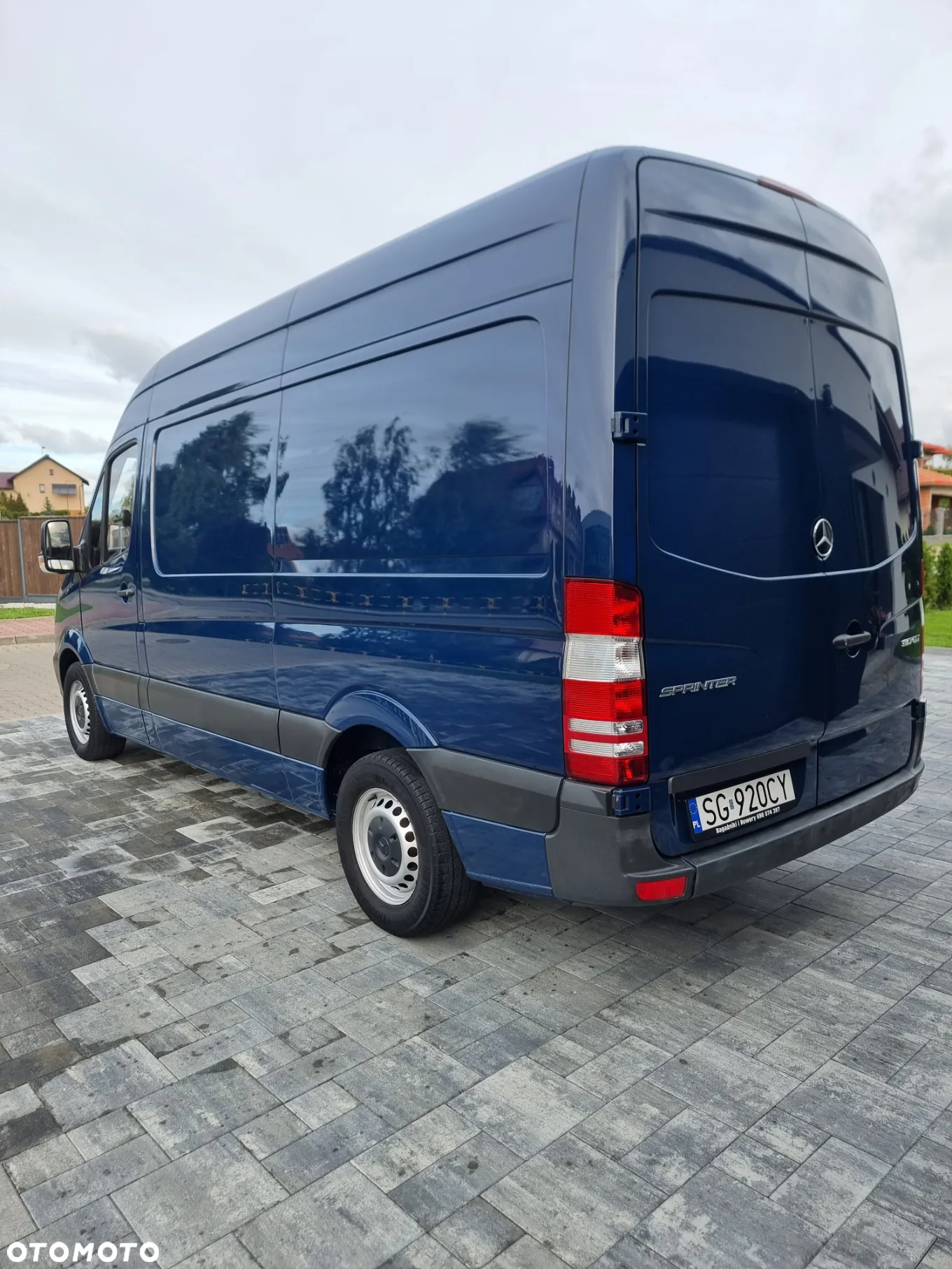 Mercedes-Benz Sprinter - 5