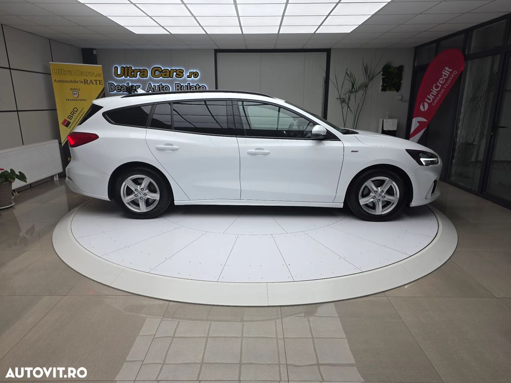 Ford Focus - 7