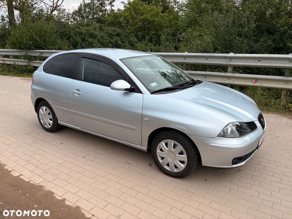 Seat Ibiza 1.4 16V 100 Sport - 3