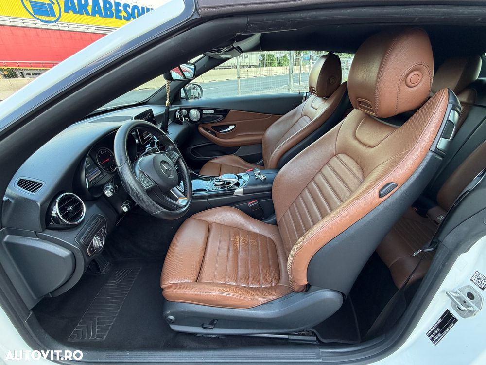 Mercedes-Benz C - 21