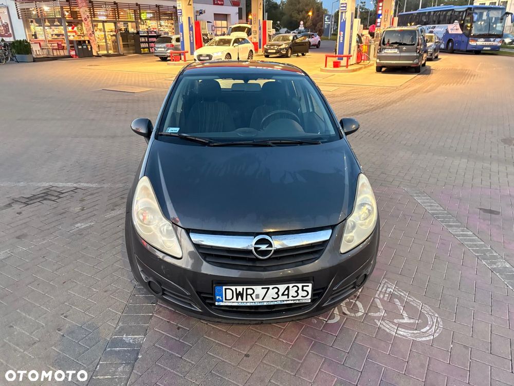 Opel Corsa 2010 photo 5