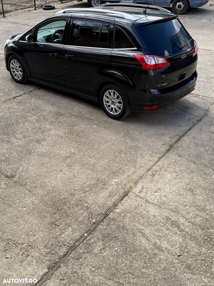 Ford Grand C-Max 2.0 TDCi Titanium - 19