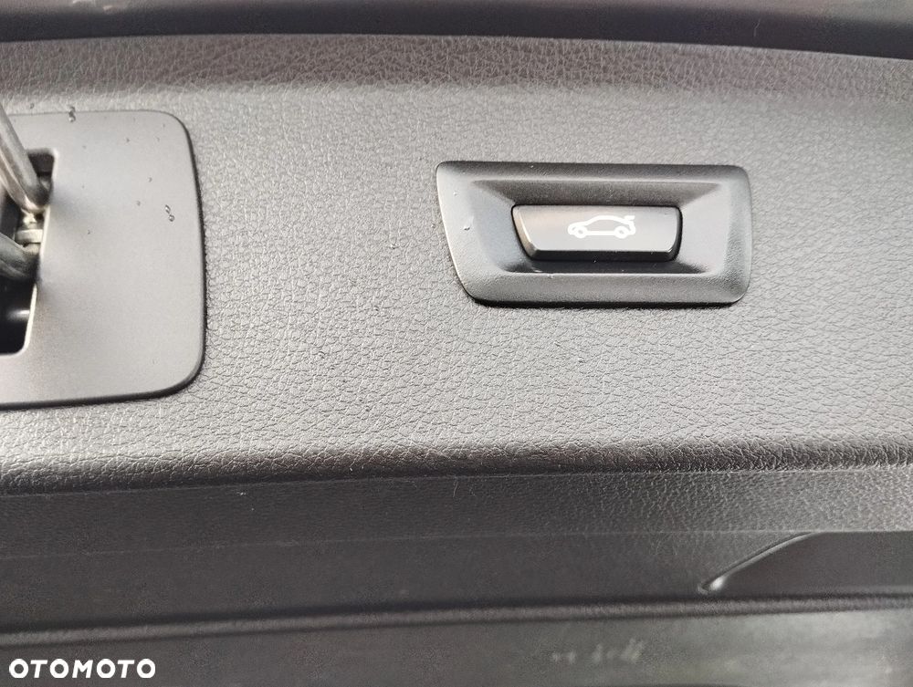 BMW Seria 2 218d xDrive Sport-Aut Advantage - 18