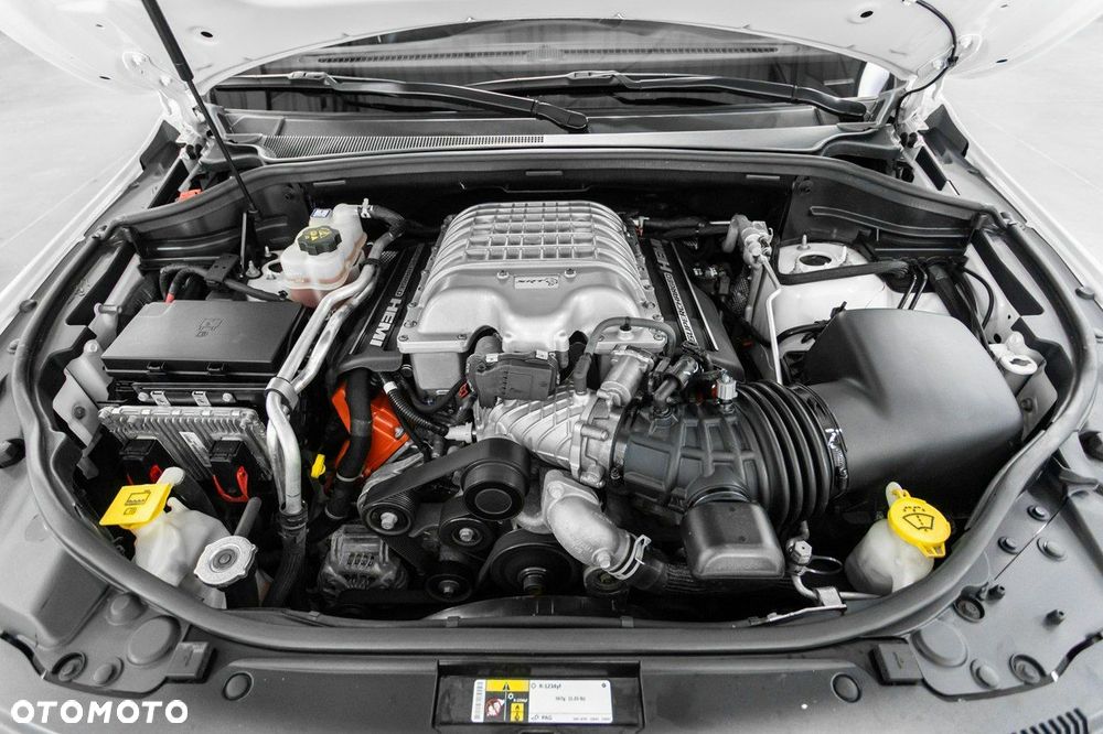 Jeep Grand Cherokee - 14