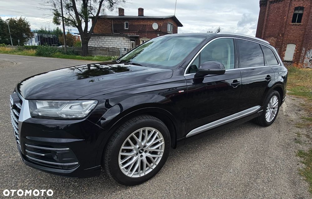 Audi Q7 - 4