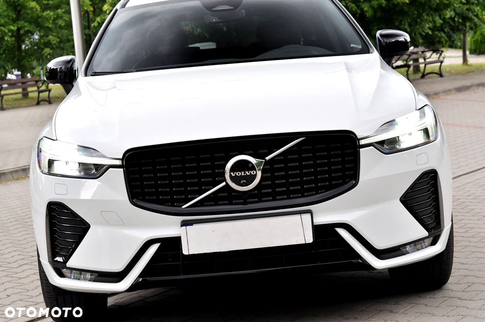 Volvo XC 60 B4 D AWD Ultimate Dark - 7