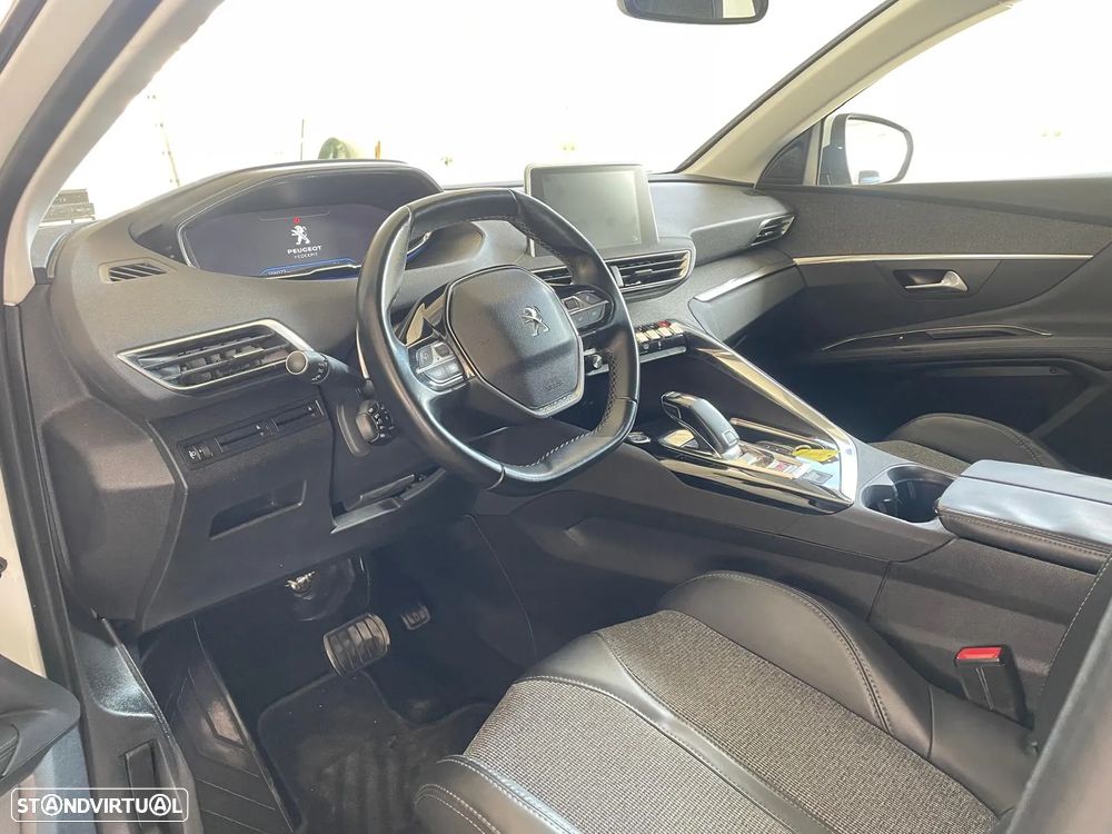 Peugeot 3008 1.6 BlueHDi Allure EAT6 - 10