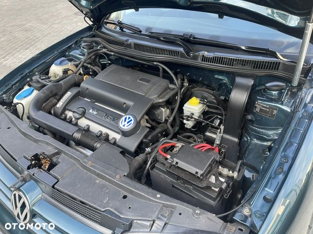 Volkswagen Golf - 20