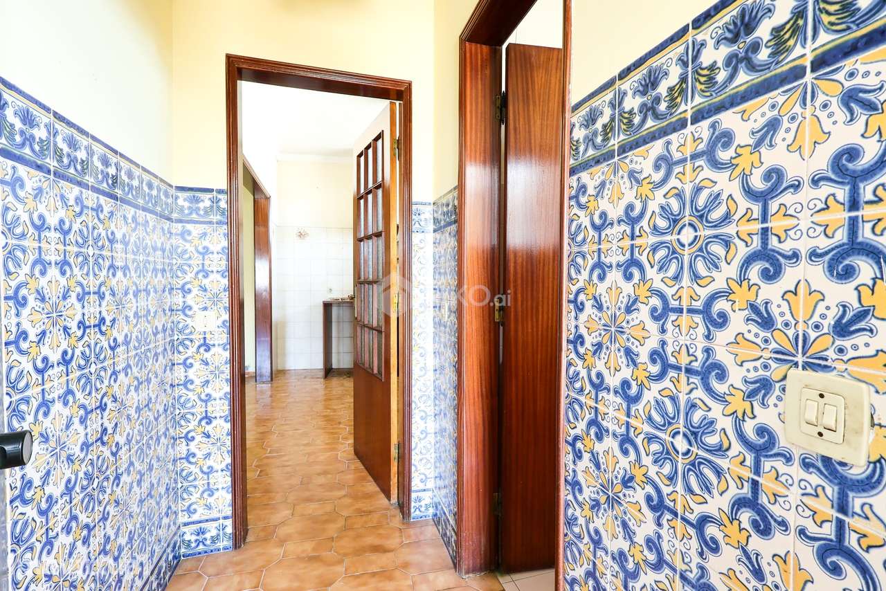 MORADIA T3 COM POTENCIAL PARA 2 HABITAÇÕES | CENTRO DE ALCANENA - Grande imagem: 4/37