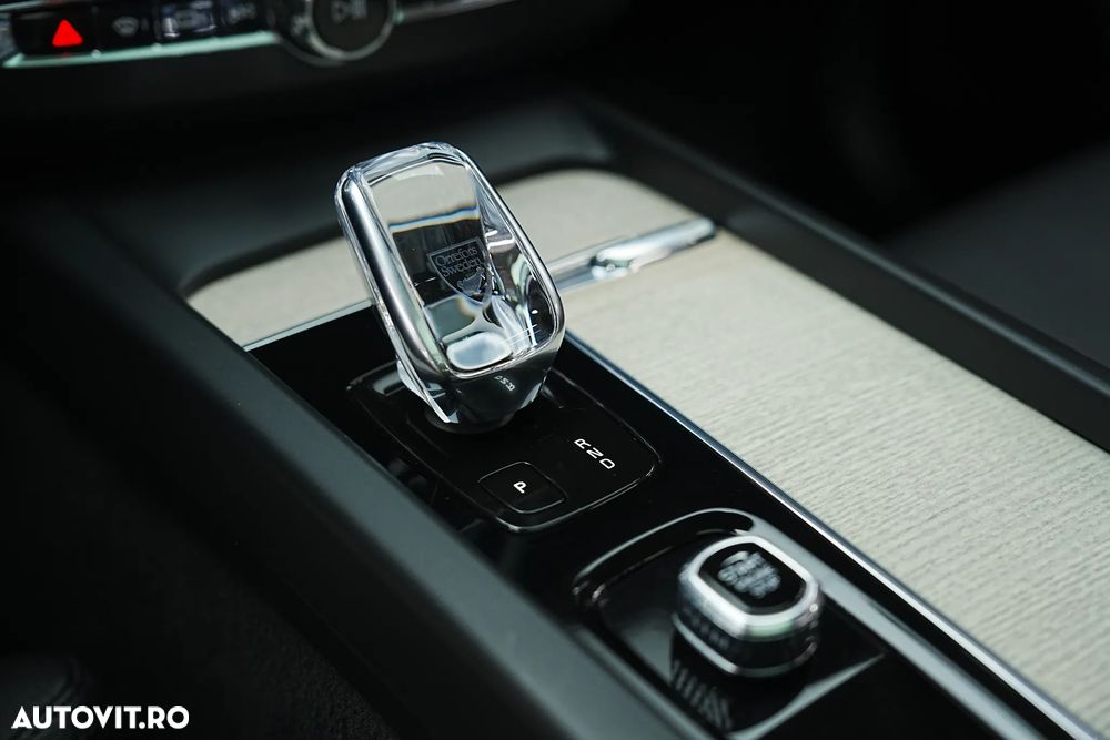 Volvo XC 60 B4 D Geartronic Inscription - 28