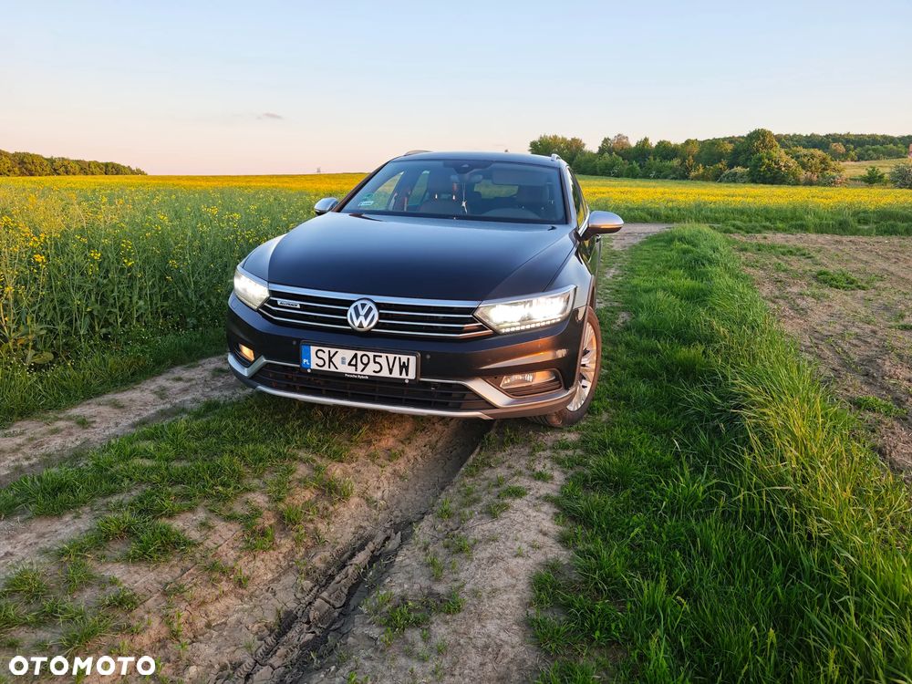 Volkswagen Passat 2.0 TDI BMT 4Mot Highline DSG - 9