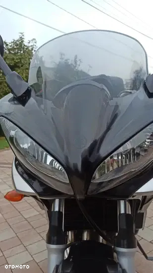 Yamaha FZ6 - 18