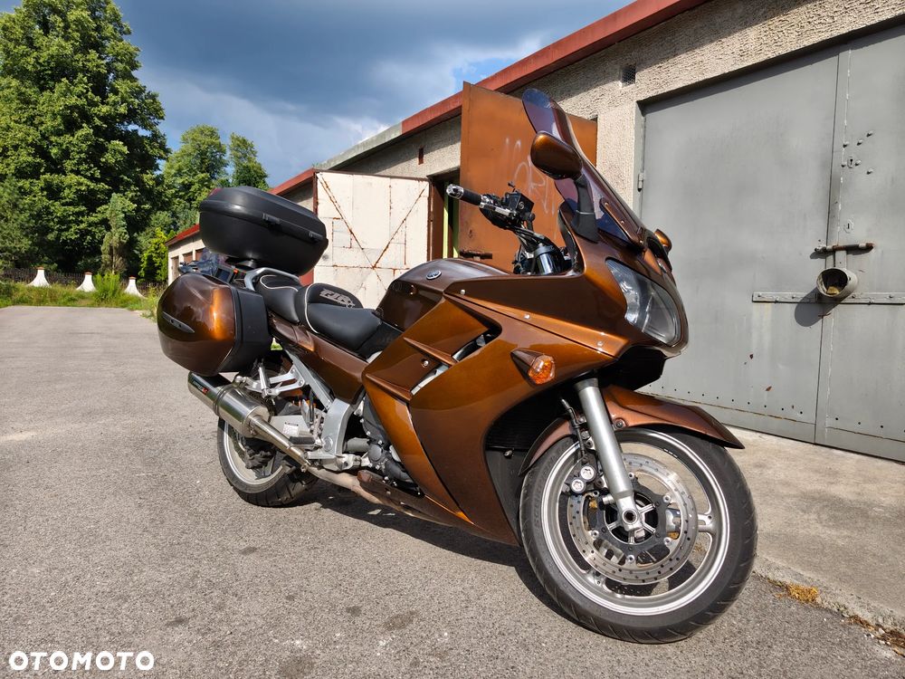 Yamaha FJR - 1