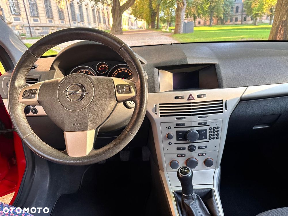 Opel Astra 1.4 Enjoy - 11