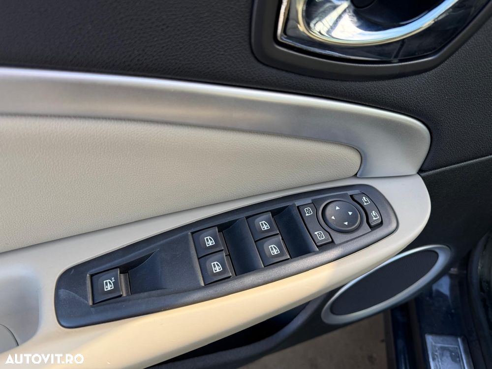 Renault Megane dCi 110 FAP EDC Dynamique - 13