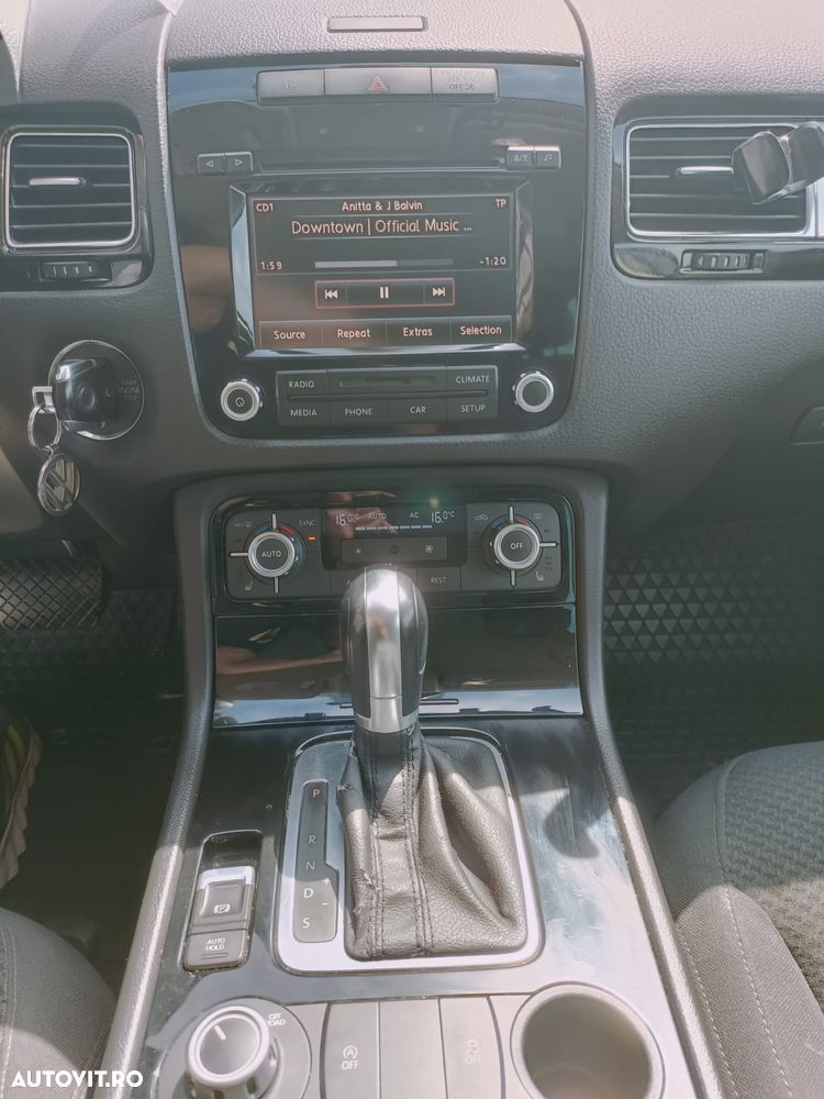 Volkswagen Touareg 3.0 V6 TDI BMT - 13