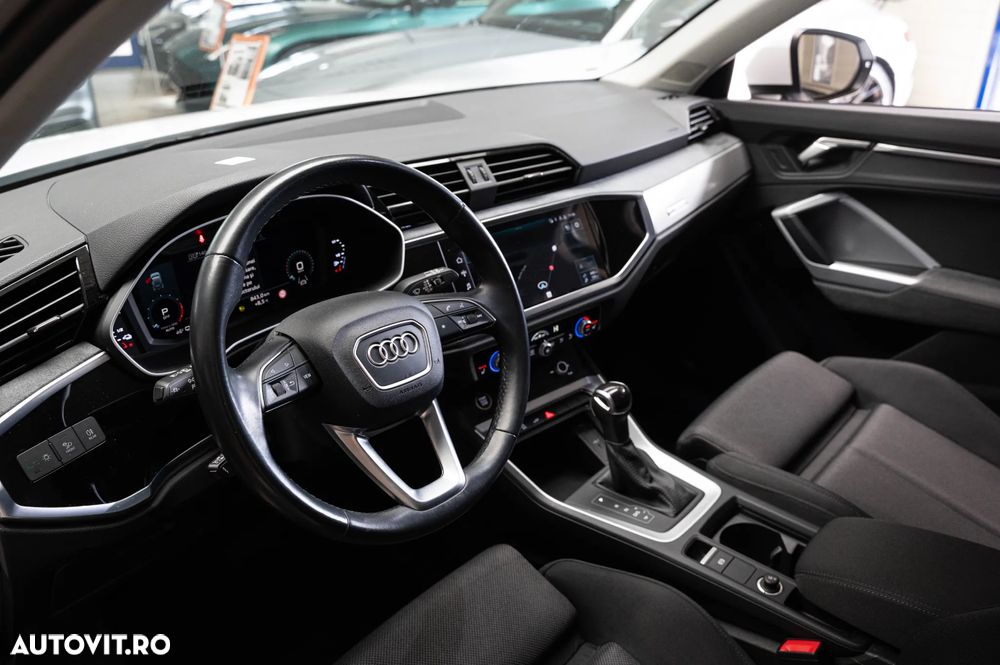 Audi Q3 45 TFSIe S tronic - 6