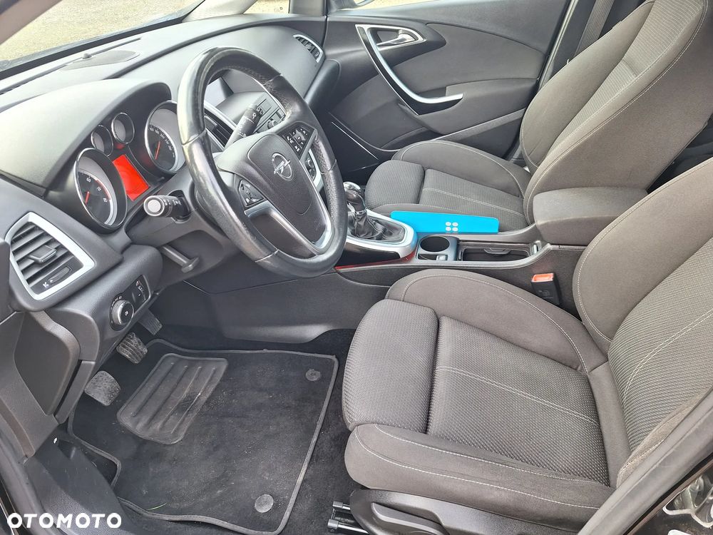 Opel Astra 1.4 Turbo Cosmo - 14