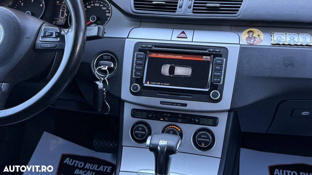 Volkswagen Passat - 15