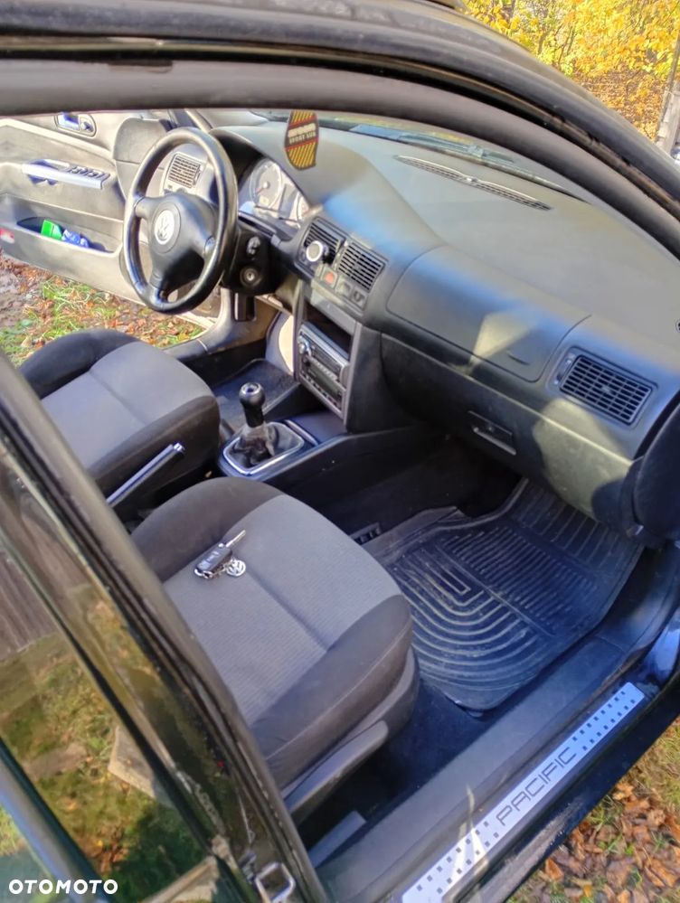 Volkswagen Golf Variant 1.9 TDI 4Motion Pacific - 6