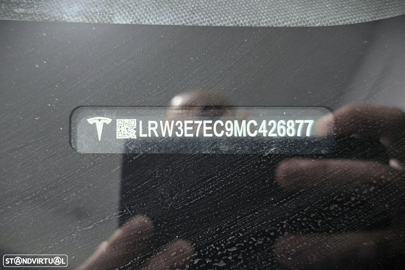 Tesla Model 3 Performance Dual Motor AWD - 28