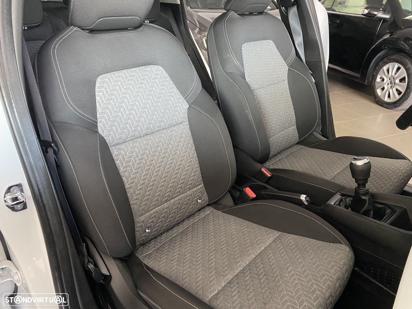 Renault Clio 1.5 Blue dCi Limited - 15