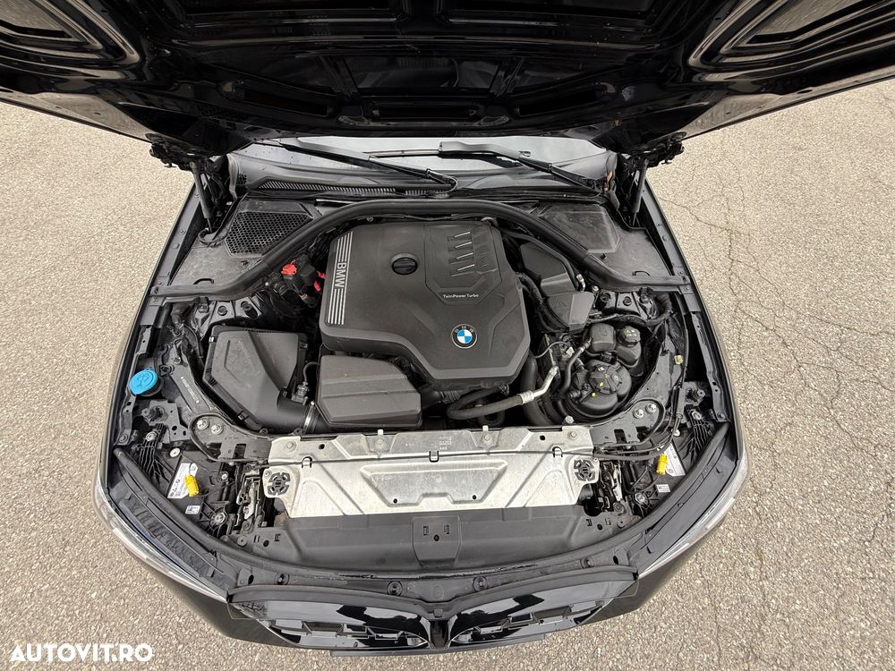 BMW Seria 3 330i Aut. - 19
