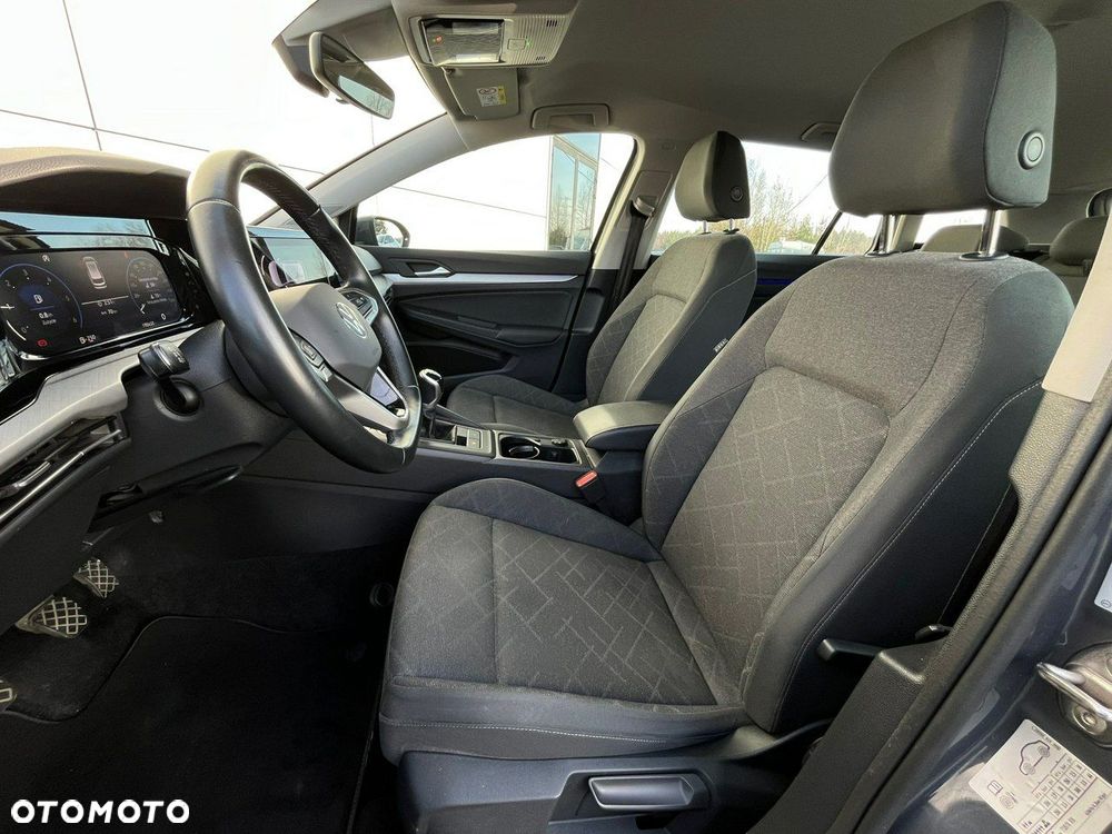 Volkswagen Golf Variant - 13