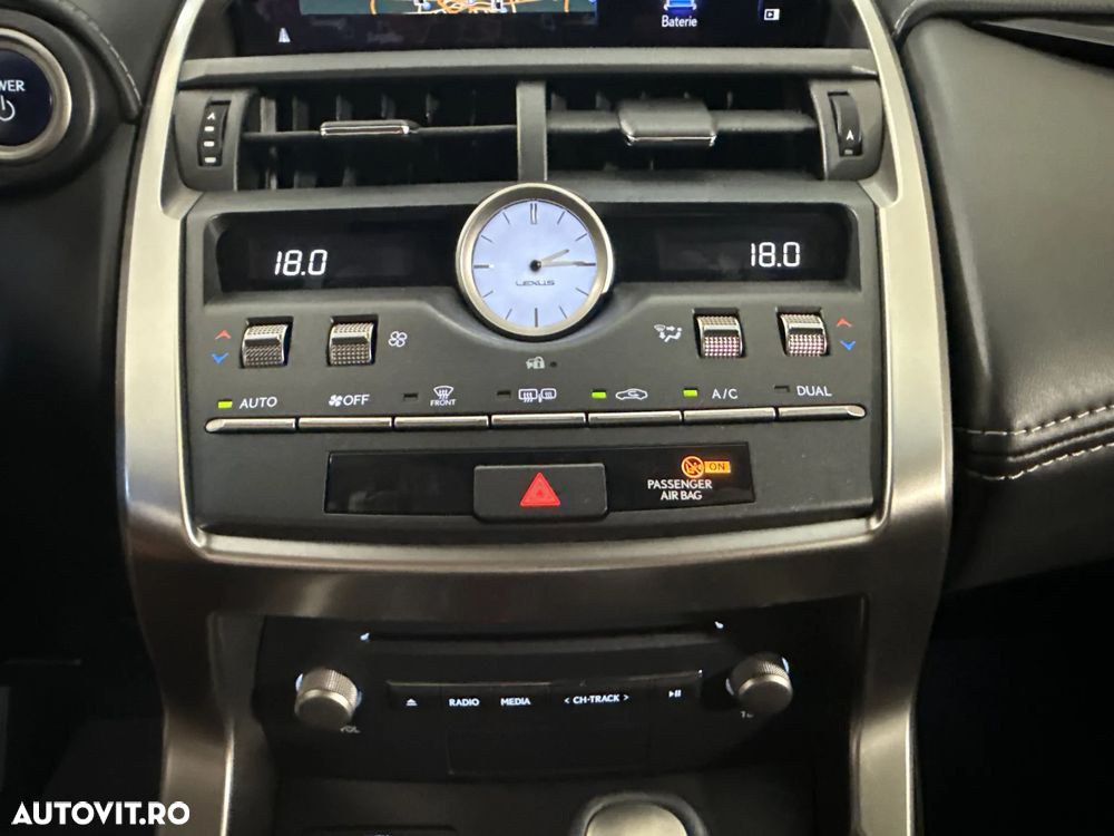 Lexus Seria NX 300h - 19